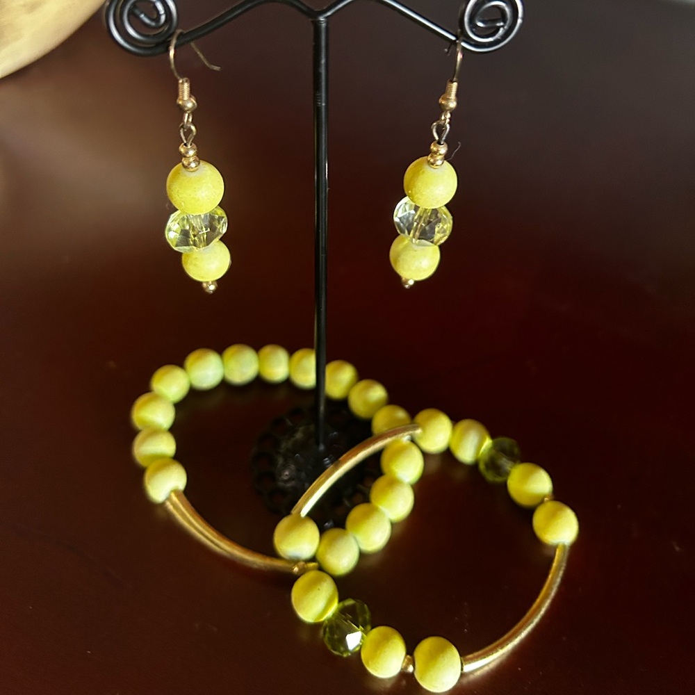 Yellow/Green Beaded Jewelry Set